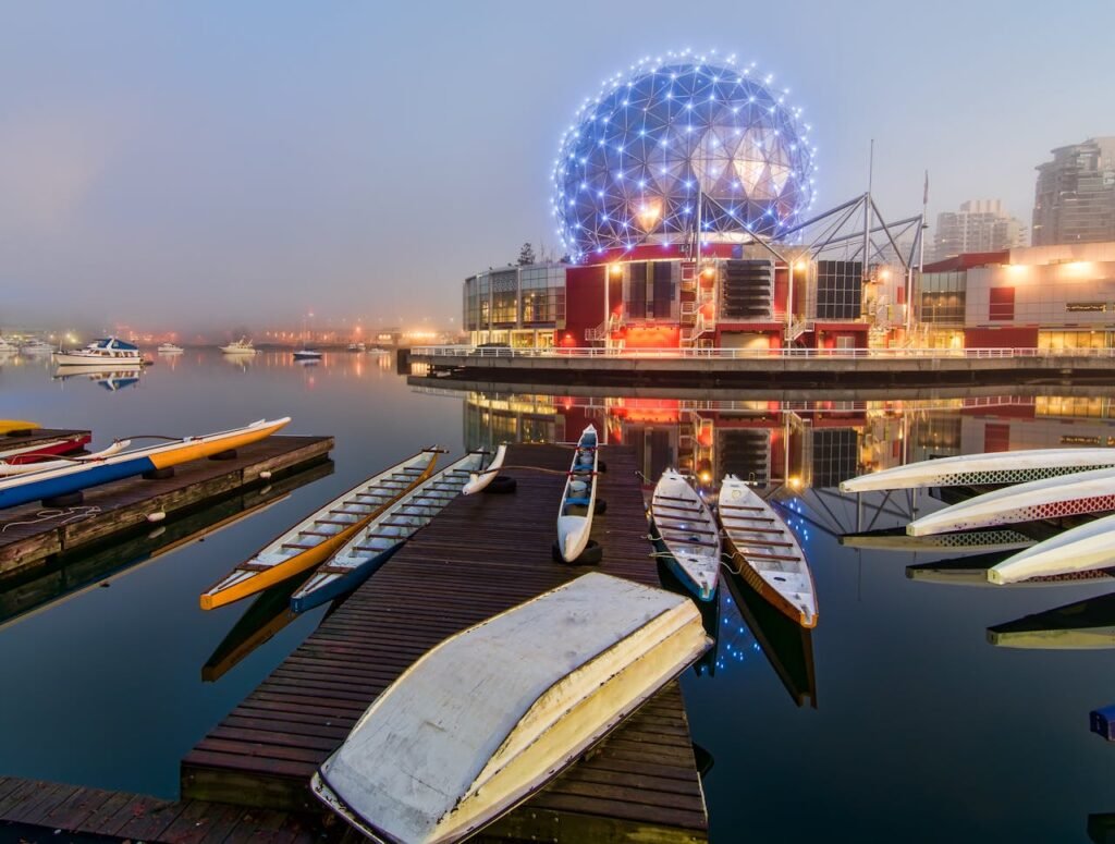 Vancouver: Where Nature Meets City Life